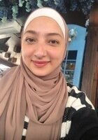 A photo of Tsneem, a tutor from Polytechnic University