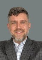 Online Structural Engineering tutor named Richard