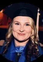 A photo of Ashlee, a tutor from Metropolitan State University