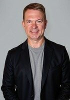 A photo of Jesse, a tutor from Minneapolis College of Art and Design