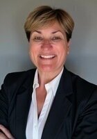 Online Elementary Social Studies tutor named Lisa