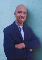 Online Civics tutor named Damon