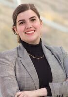 Online IB Environmental Systems and Societies tutor named Allyson