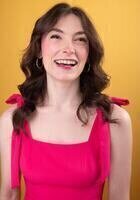 Online Poetry tutor named Ava