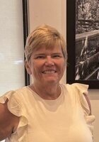 Online Spanish 3 tutor named Joan