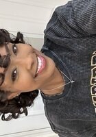 Online Accounting tutor named Julie