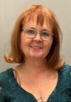 A photo of Teresa, a tutor from University of Phoenix