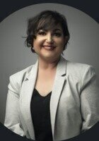 Online High School Reading tutor named Victoria