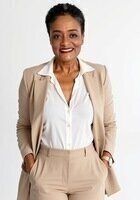 Online AP English Language and Composition tutor named Tarah