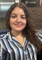 A photo of Lina, a tutor from University of Waterloo