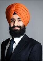 A photo of Prabhsimran, a tutor from McGill University
