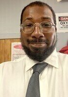 A photo of Earl, a tutor from University of Texas at Arlington