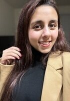 Online UK A Level Urdu tutor named Mariam