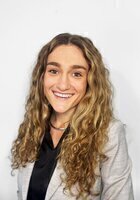 A photo of Oceane, a tutor from Colorado College