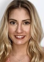 Online Oil Painting tutor named Angela