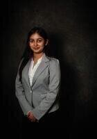 A photo of Isha, a tutor from University of Iowa