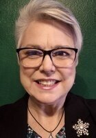 Online Expository Writing tutor named Beth