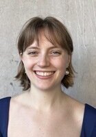 A photo of Daphne, a tutor from Yale University