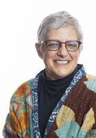 Online Expository Writing tutor named Susan