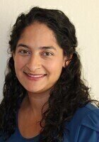 Online Differential Equations tutor named Brisa