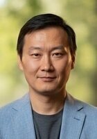 A photo of Bo, a tutor from McMaster University