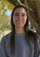 A photo of Alyssa, a tutor from Middle Tennessee State University