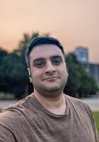 Online Fine Arts tutor named Parsa