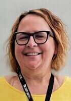 Online Technical Writing tutor named Dora