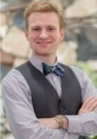 A photo of Philip, a tutor from Le Moyne College