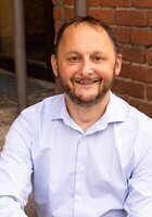 Online WordPress tutor named Adam