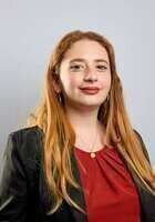 Online High School French tutor named Christelle