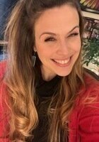 Online Fine Arts tutor named Lindsay