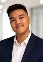 Online Business Management tutor named Christian