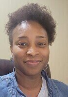 Online French 4 tutor named Nathalie