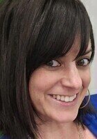 Online Art tutor named Adria