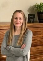 Online Genetics tutor named Kelli