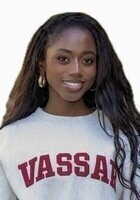 Online 11th Grade Science tutor named Kanyinsola