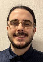 Online Chess tutor named Tomas