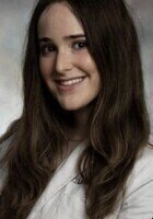 Online Pharmacoepidemiology tutor named Daniella