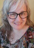 Online Ceramics tutor named Christina