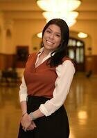 Online Pathophysiology tutor named Beatriz