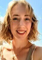 A photo of Katherine, a tutor from Rollins College